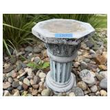Lightweight garden pillar
