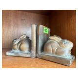 Rabbit bookends
