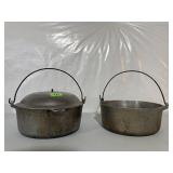 Vintage hammered aluminum stock pots (2), one lid