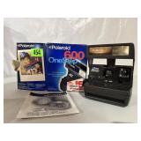 Polaroid One Step 600 instant film camera
