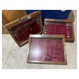 Display cases, set of 3