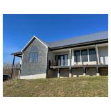 MINIMUM BID AUCTION $349,000! 4393 Skinner Highway