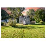 MINIMUM BID AUCTION $119,000! 3157 Maplewood