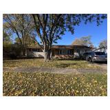 MINIMUM BID AUCTION $75,000! 110 Mount Vernon Pl