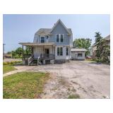 MINIMUM BID AUCTION $49,000! 611 S. Monroe St 