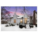 MINIMUM BID AUCTION $29,000! 933 Wright Ave