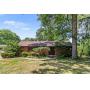 MINIMUM BID AUCTION $149,000! 635 Glengary Rd