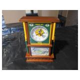 Packer clock, needs gluing