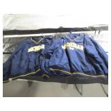 2 Michigan pullovers, 2XL