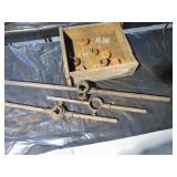 antique pipe threaders, inserts