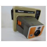 Kodak Pleaser instant camera in box