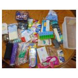 tote, personal care items