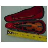 tiny fiddle and case