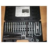 Steering wheel and faceplate removal set