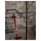 splitting maul and iron bar