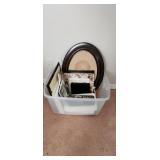 tote and frames