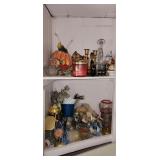 variety of decor with tote