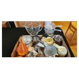 measuring cups, pitchers