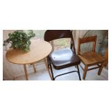 chairs, plant stand