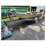 Lowe L1436L Jonboat, trailer, motor