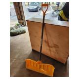 snow shovel