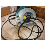 Makita circular saw