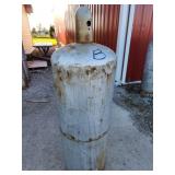 Empty 100lb LP tank 
