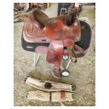 nice Western saddle, with rack, pad