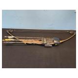 Ben Pearson 210 bow, with arrows
