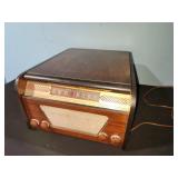 vtg radio/phonoraph