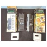 Realistic walkie talkies (2)