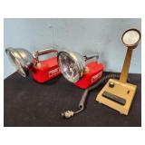 microphone and two lights