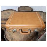vtg suitcase