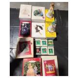 Oz figurines