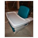 childs booster seat