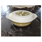 Pyrex Spring Blossom casserole dish