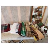 linen, napkins