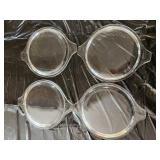 4 Pyrex lids