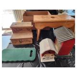 bench, feeders, kneel pad