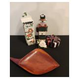 wood tray, poker chips, misc