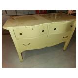 vtg dresser