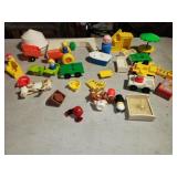 Fisher Price people and accessories