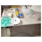 tote/lid, plastic utensils