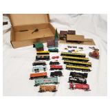 Atlas N scale train, accessories