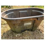 Rubbermaid 100gal stock tank