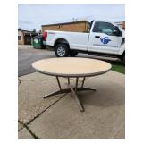 48" ROUND METAL BASE SCHOOL TABLE