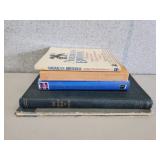 11 various World and War related books & atlases -