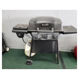 CHAR-BROIL CLASSIC PROPANE GRILL. COMES W/ 20#