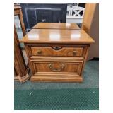 Vintage Thomasville 2-drawer nightstand #2,