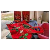 Assorted new Christmas decor - 2 Gold snowflake st Assorted new Christmas decor - 2 Gold snowflake st